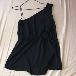 2/30$ 💕 Black top